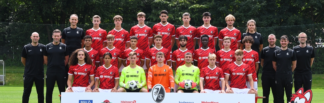 Mannschaftsfoto SC Freiburg U19 (Quelle: SC Freiburg)
