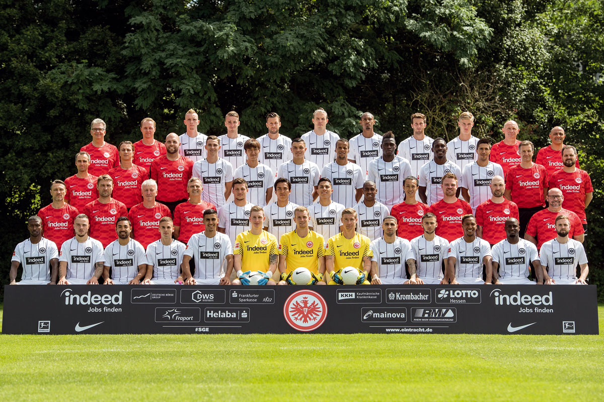 eintracht frankfurt mannschaftsbild 04082017