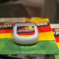 fussball fan schminke - Marco Verch Deutschland Fan-Schminke - IAW Köln 2018 - Flickr - CC BY 2.0
