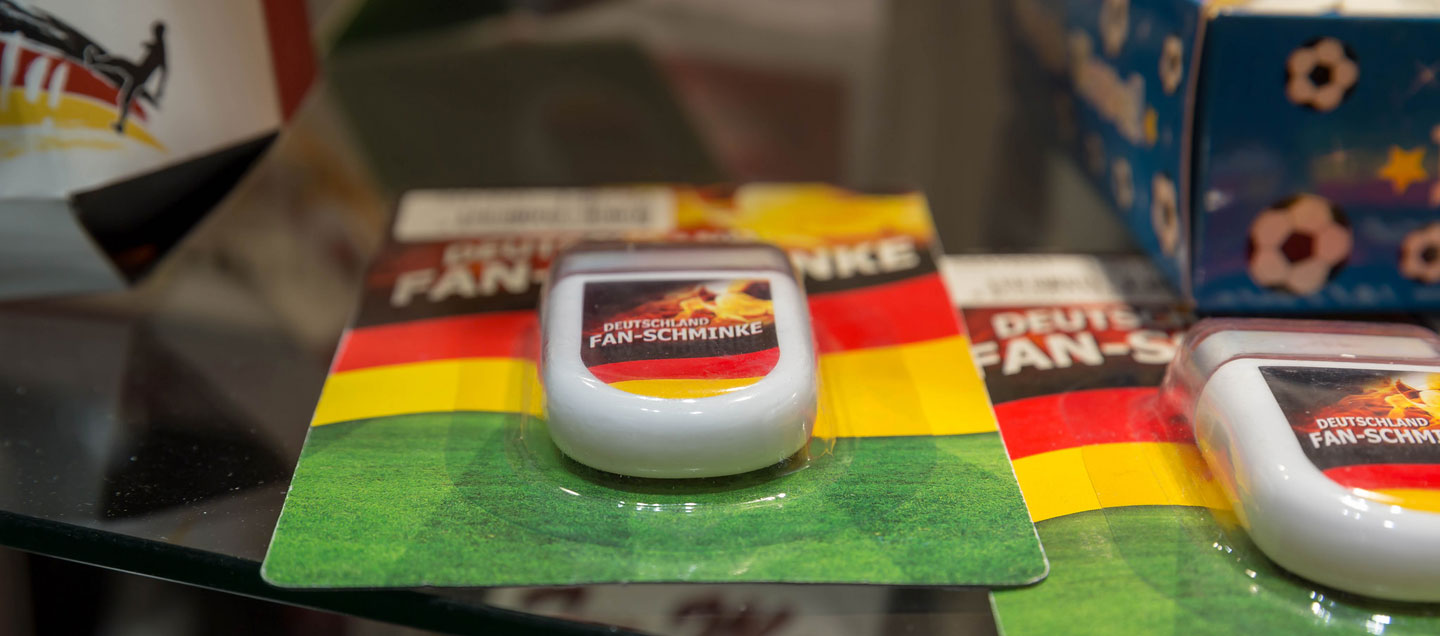 fussball fan schminke - Marco Verch Deutschland Fan-Schminke - IAW Köln 2018 - Flickr - CC BY 2.0